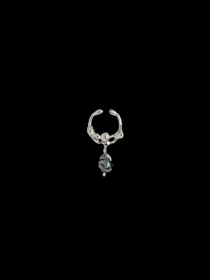 Handmade molten metal silver septum ring with Keshi pearl