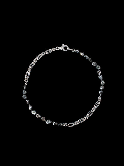 Handmade silver chain necklace with pearls