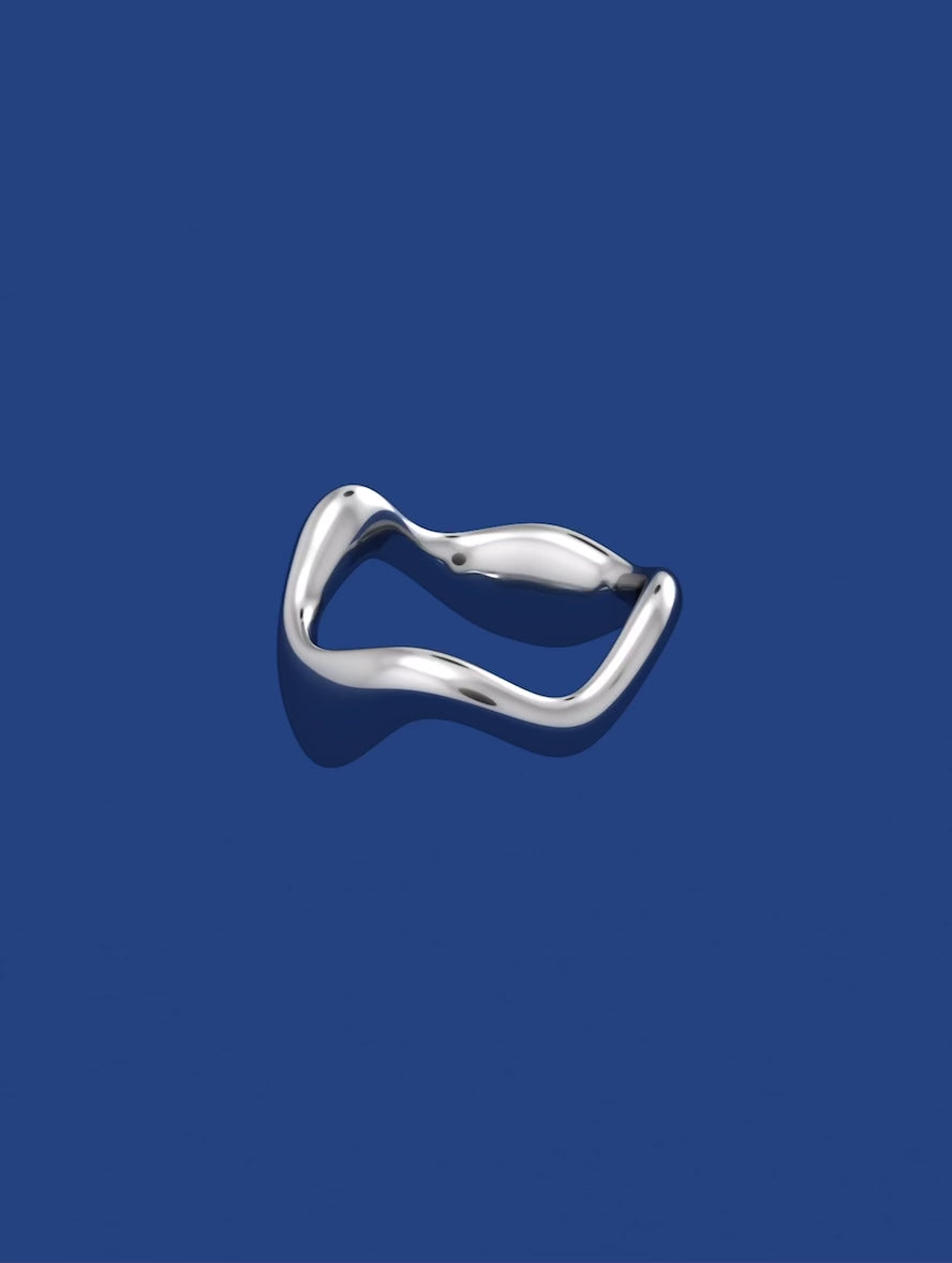 Wavy silver ring - video